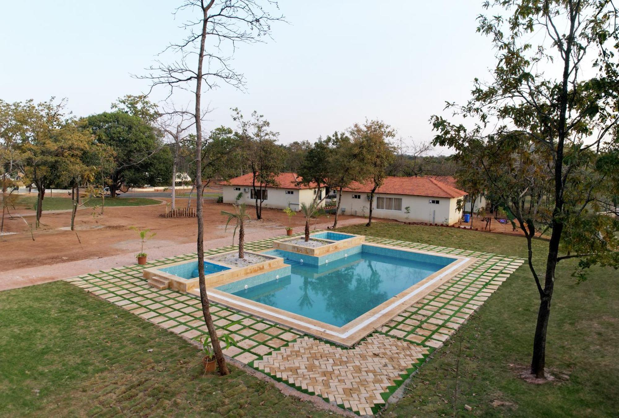 Palash The Jungle Resort Gondia Екстер'єр фото